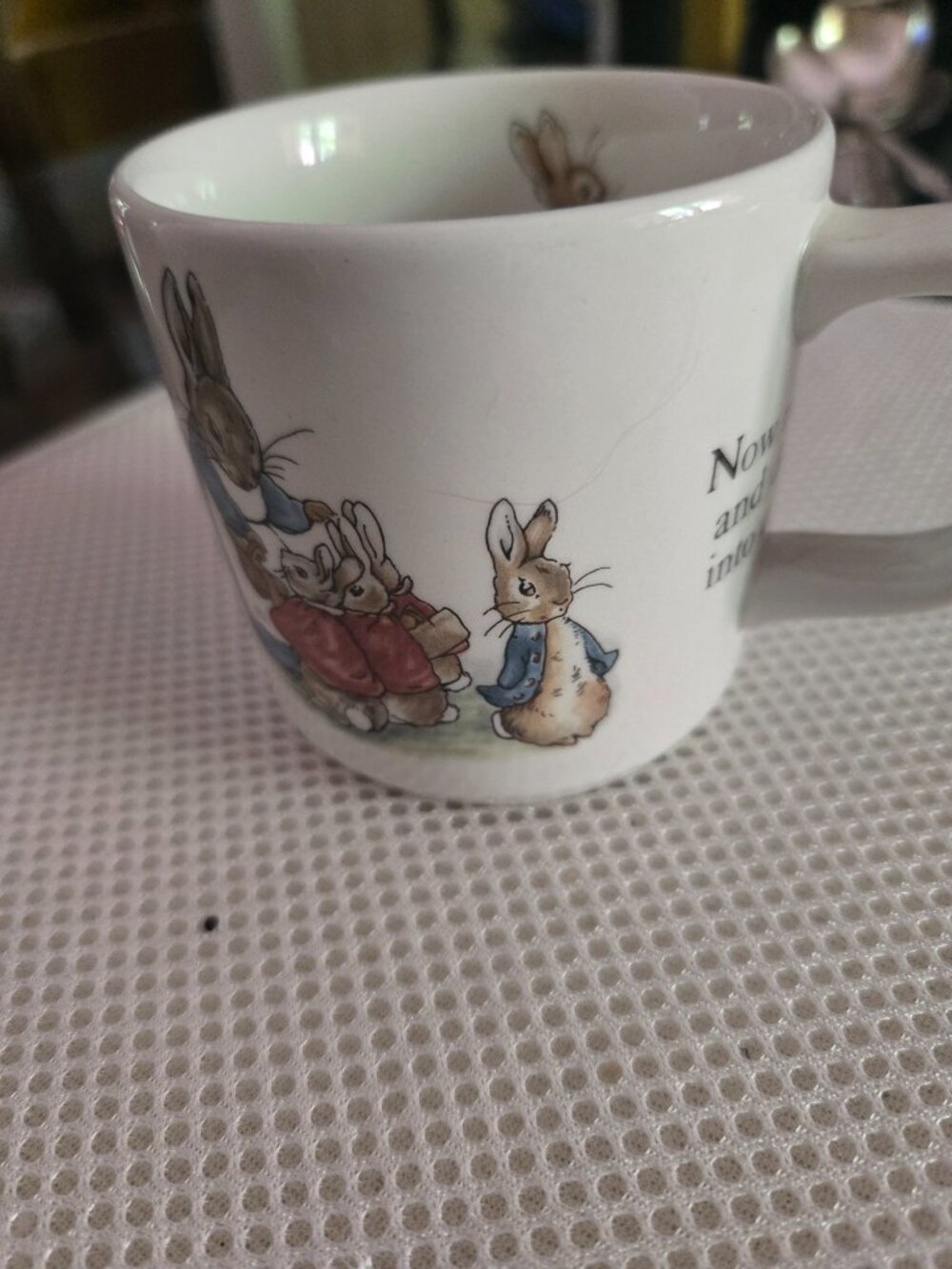 Peter Rabbit Collectable cup - Picture 4 of 6
